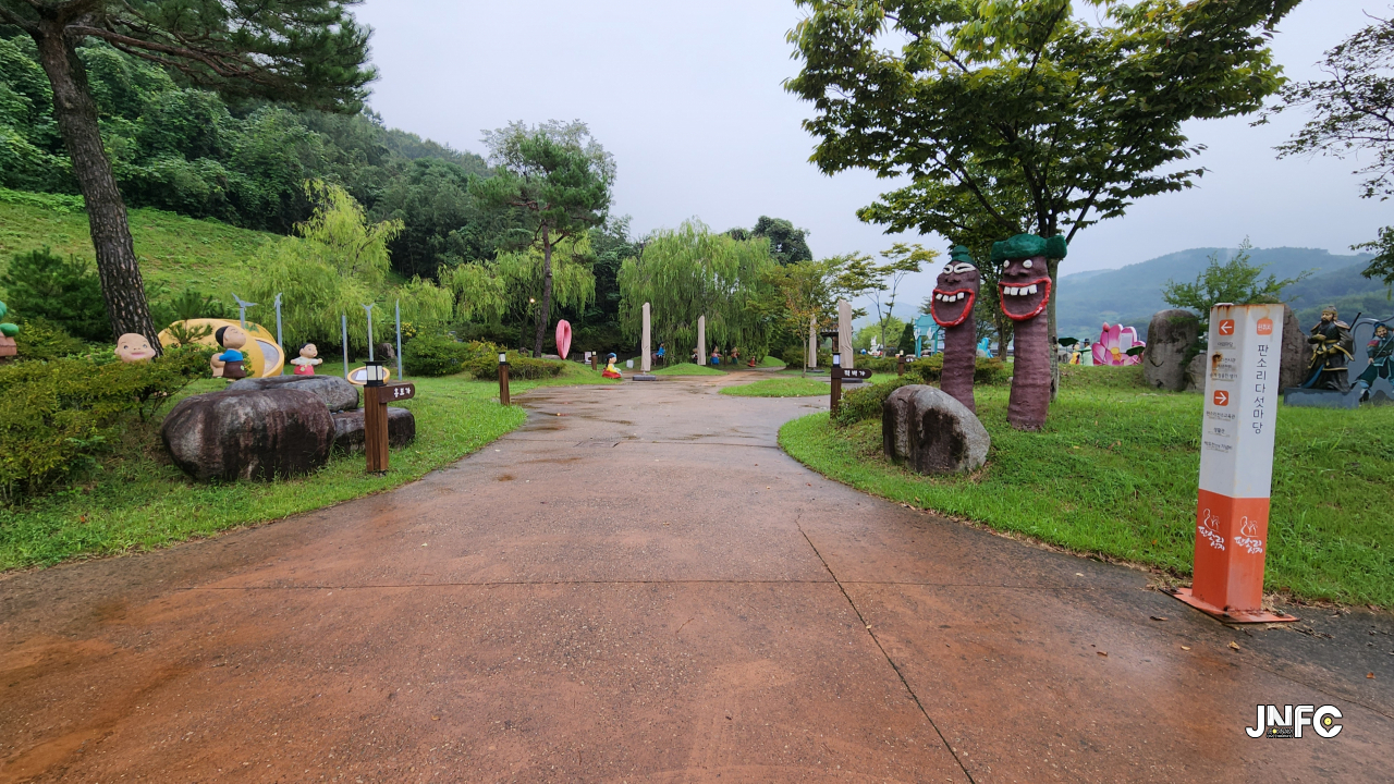 jnfc_6091_131309.jpg