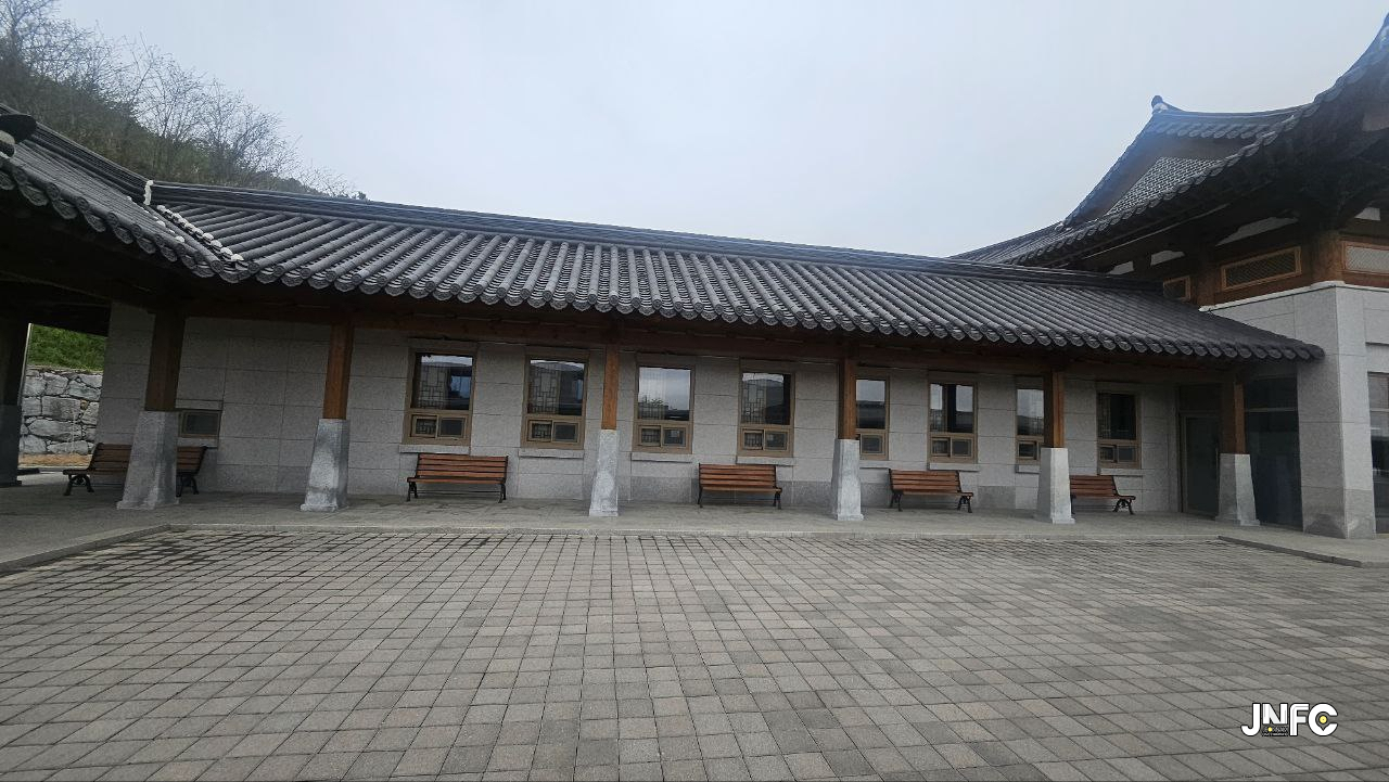 jnfc_6215_128556.jpg