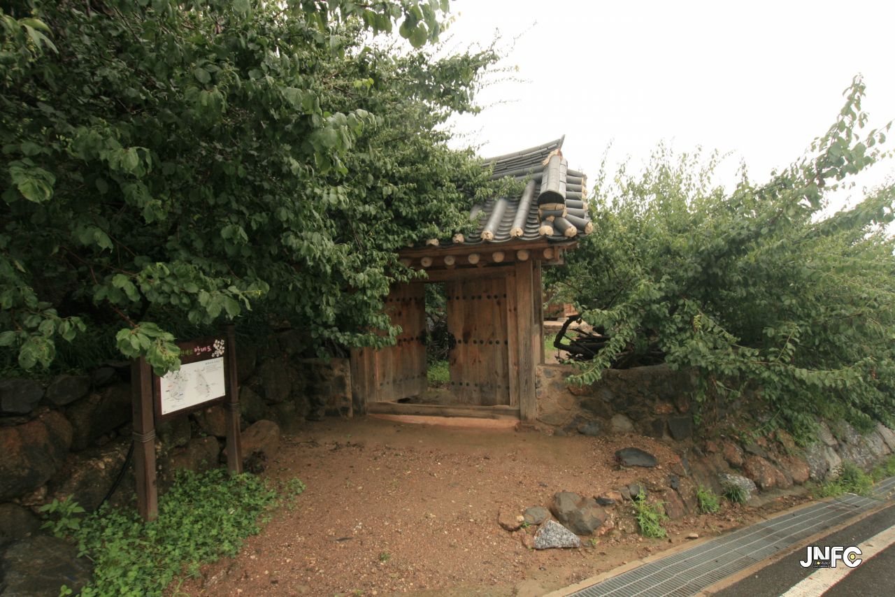 jnfc_6249_129904.jpg