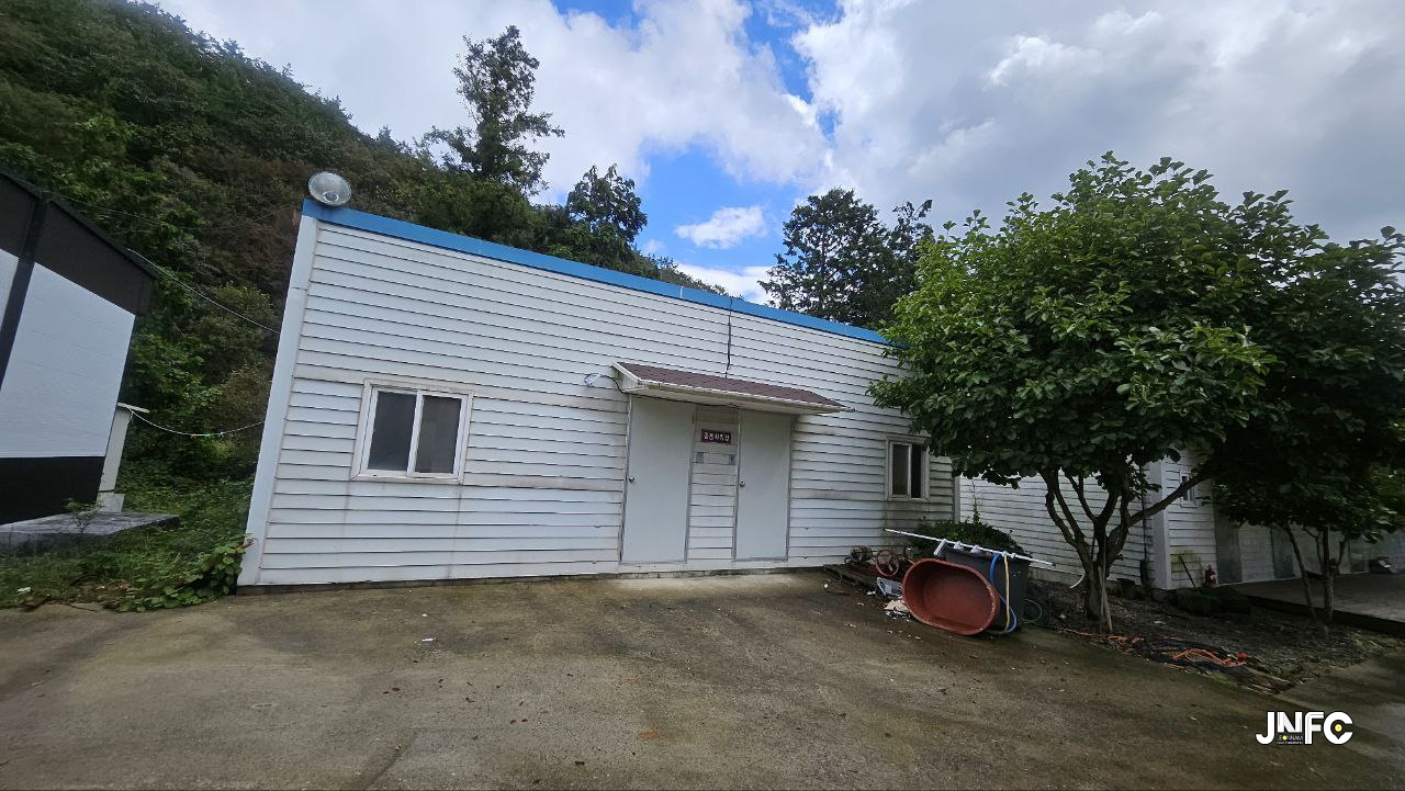 jnfc_6418_155240.jpg