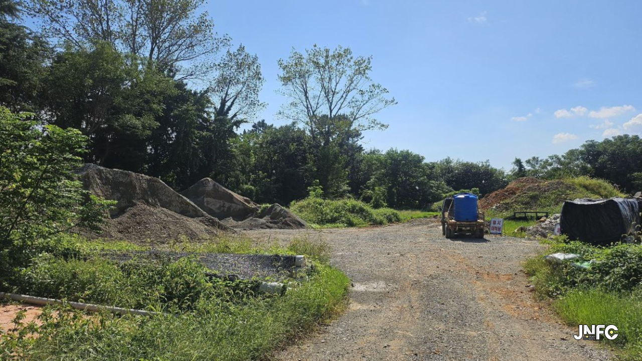 jnfc_6433_155528.jpg