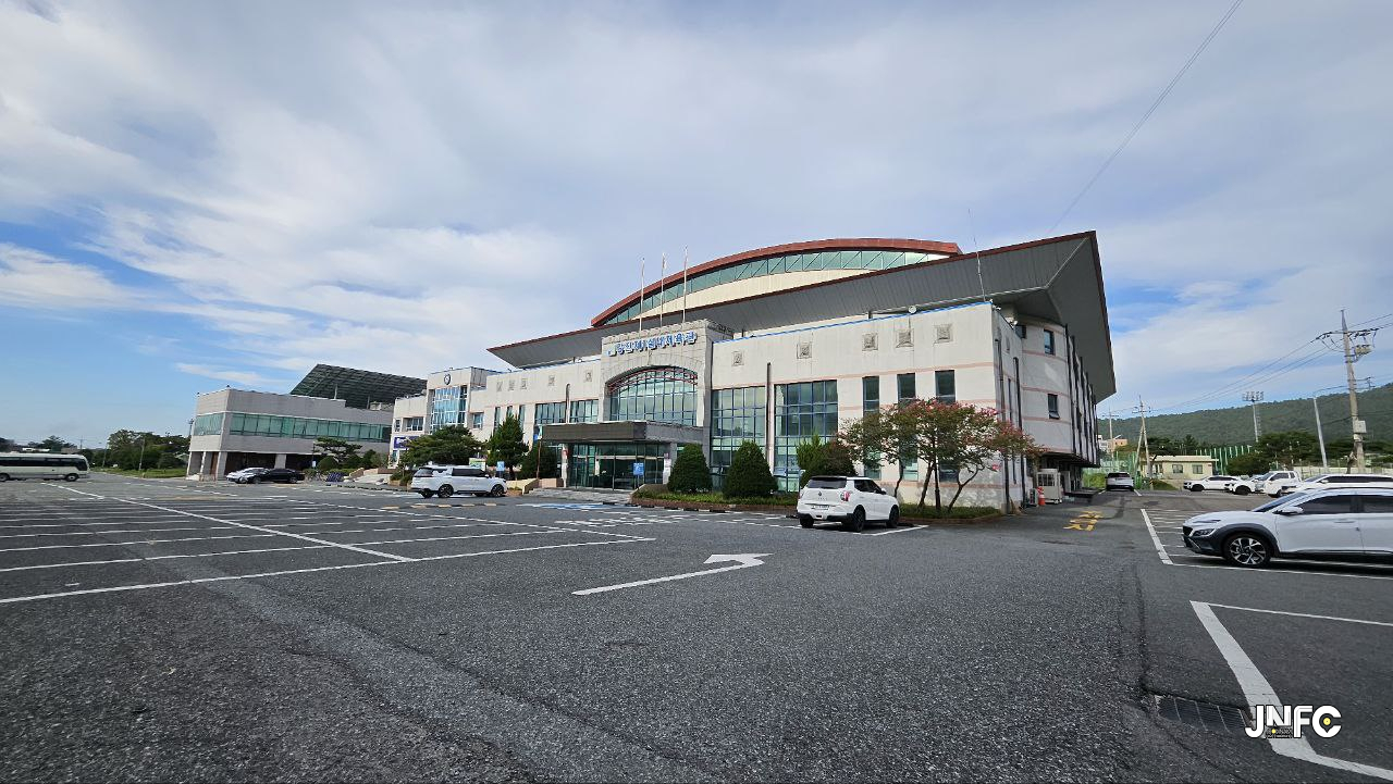 jnfc_6436_155612.jpg