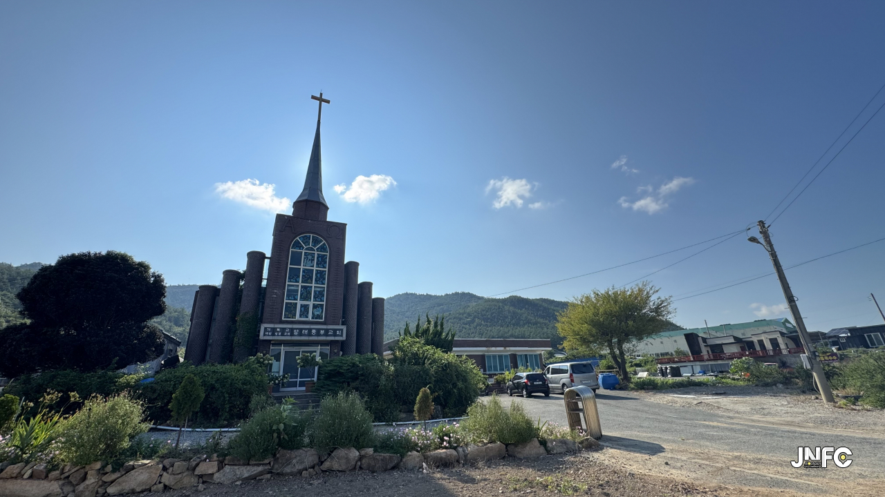 암태도 암태중부성결교회