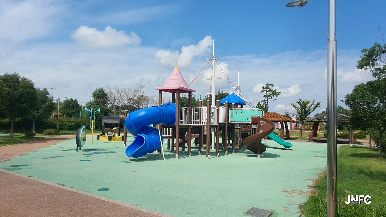 jnfc_6652_153646.jpg