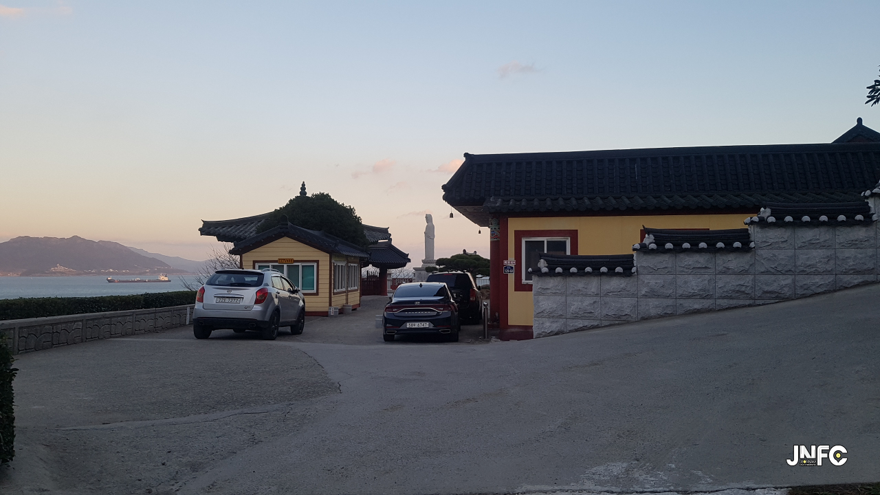 jnfc_7_127739.jpg