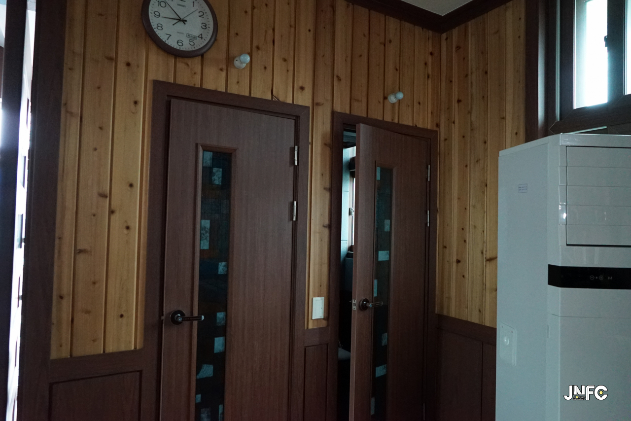 jnfc_8_127749.jpg