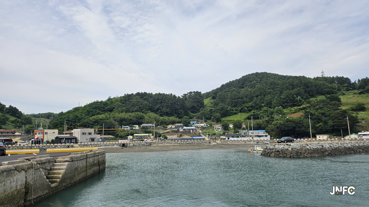jnfc_90_130962.jpg