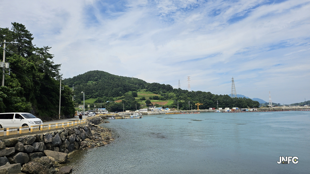 jnfc_90_130963.jpg