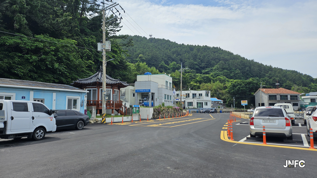 jnfc_90_130964.jpg